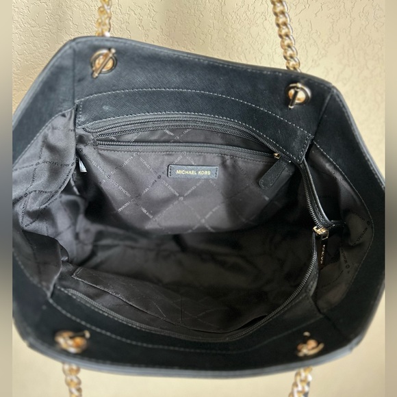 Michael Kors chain shoulder purse - Picture 5 of 5